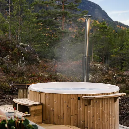 Chalet Lakehouse Moss With Sauna, Boat & Jacuzzi *