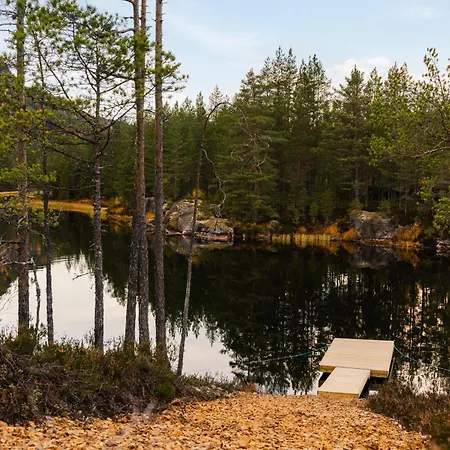 木屋 Lakehouse Moss With Sauna, Boat & Jacuzzi *